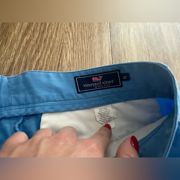 Vineyard Vines 7 inch Island Shorts - Hull Blue - Picture 4 of 7